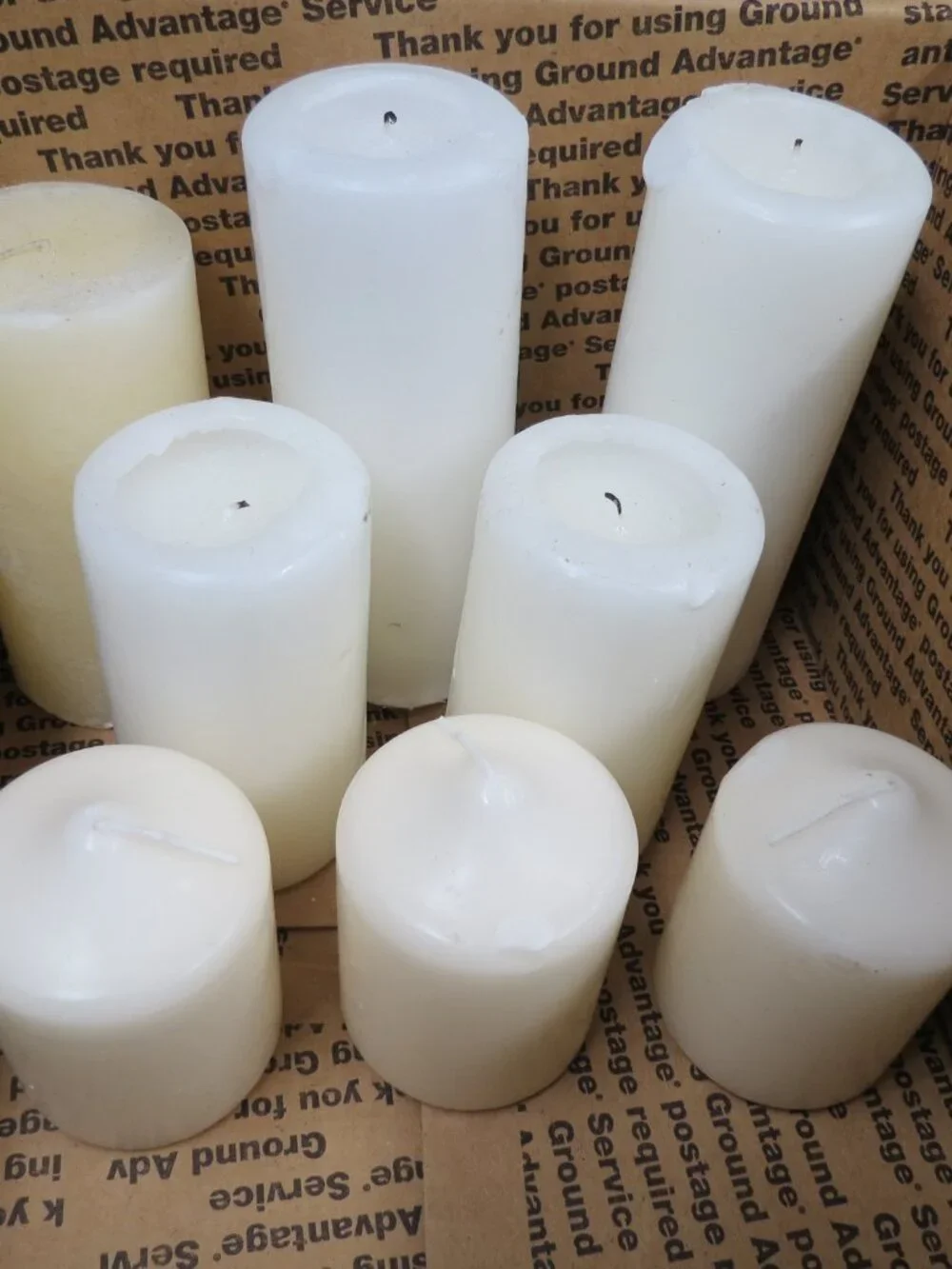 Candles Assorted box of Wax Pillar 4 White 4 Cream